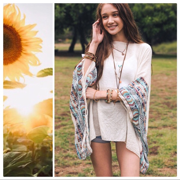 littlegypsie Tops - Cheyenne Tribal Woven Poncho Kimono